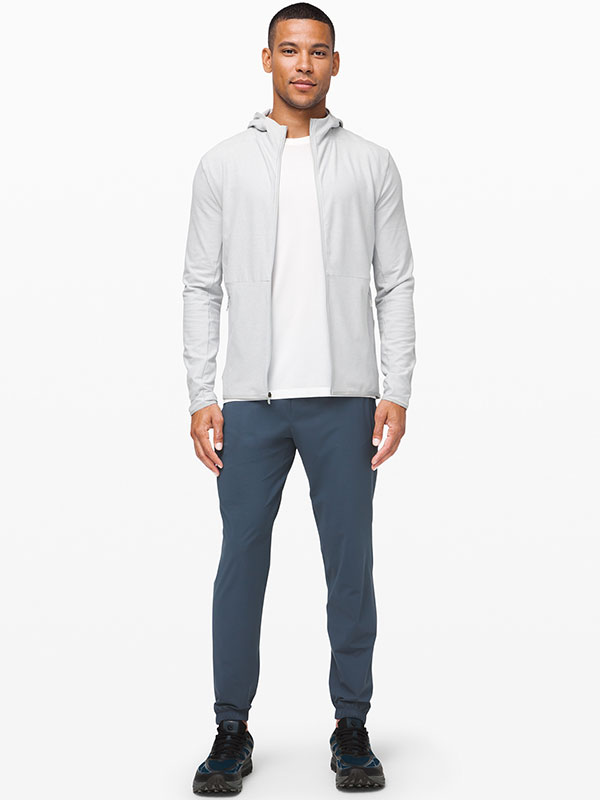 athleisure outfit men